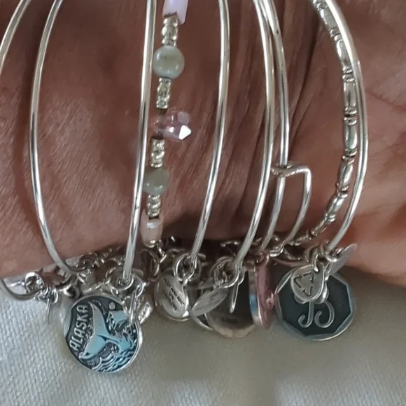 Alex and Ani bracelet 9 totel - Picture 7 of 10
